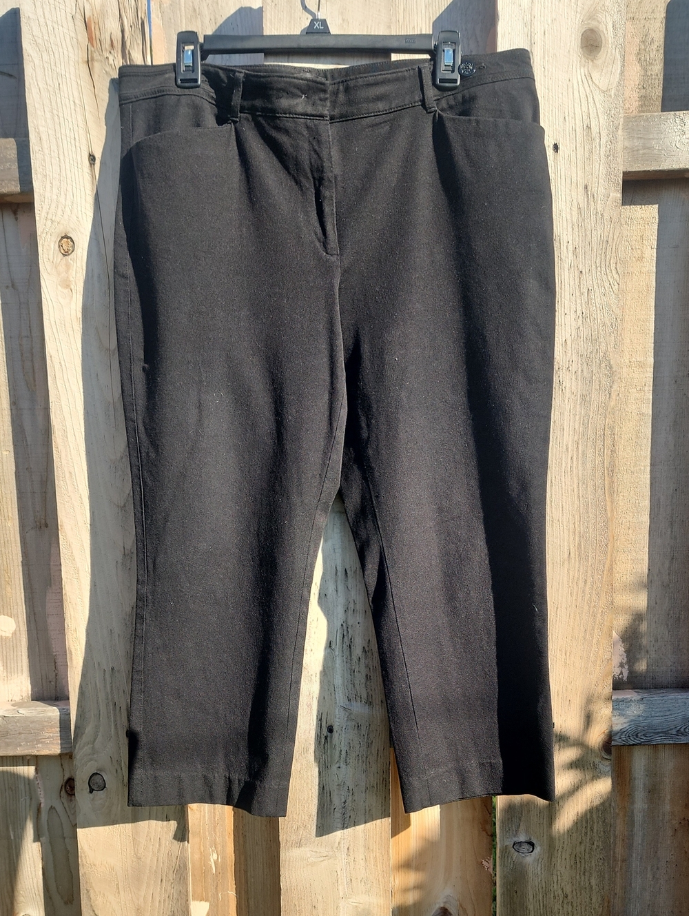 White House Black Market Black Stretch Capri Pants - Slim Fit